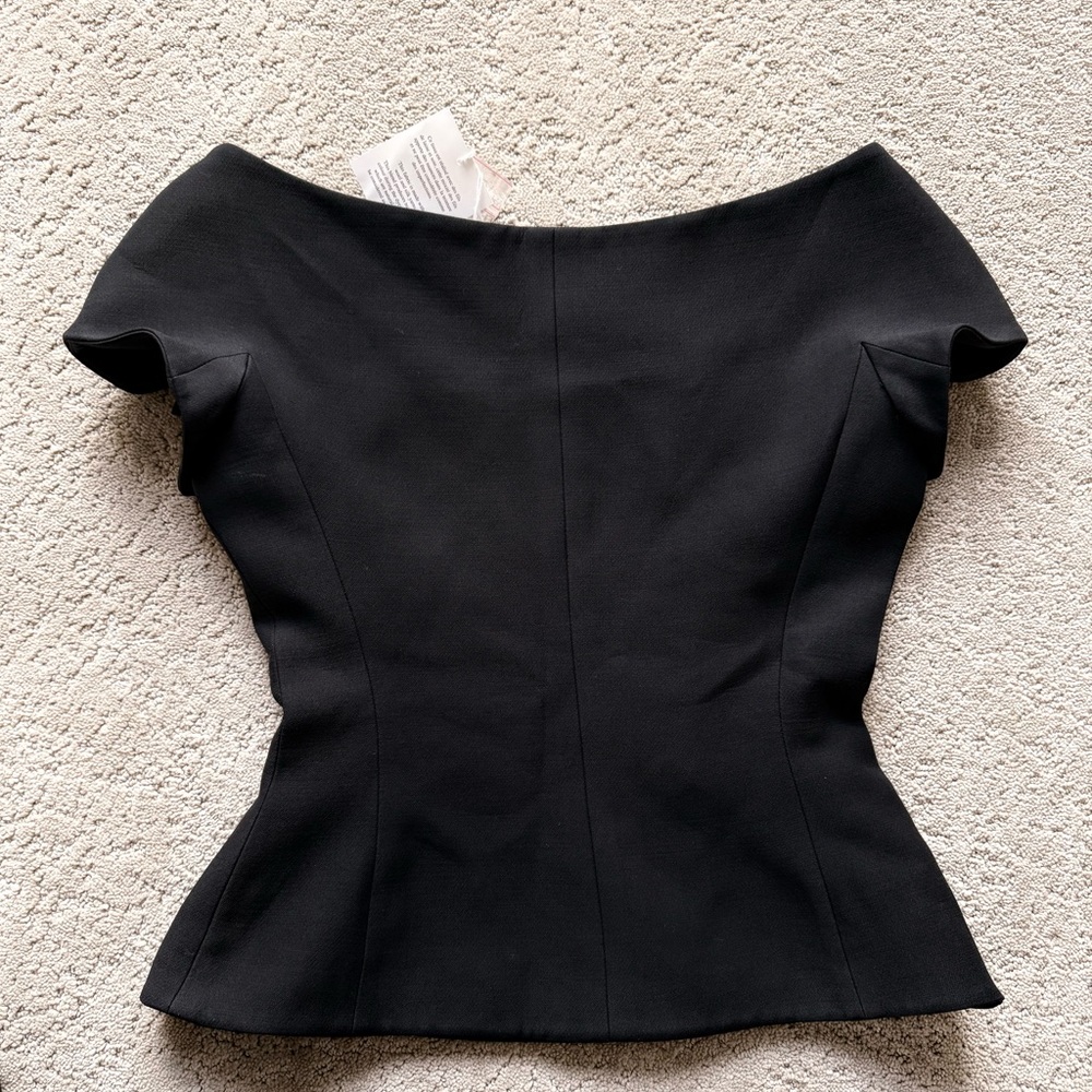 Dior Off-The-Shoulder Jacket
Black Double-Breasted Wool and Silk FR40 - Picture 4 of 8